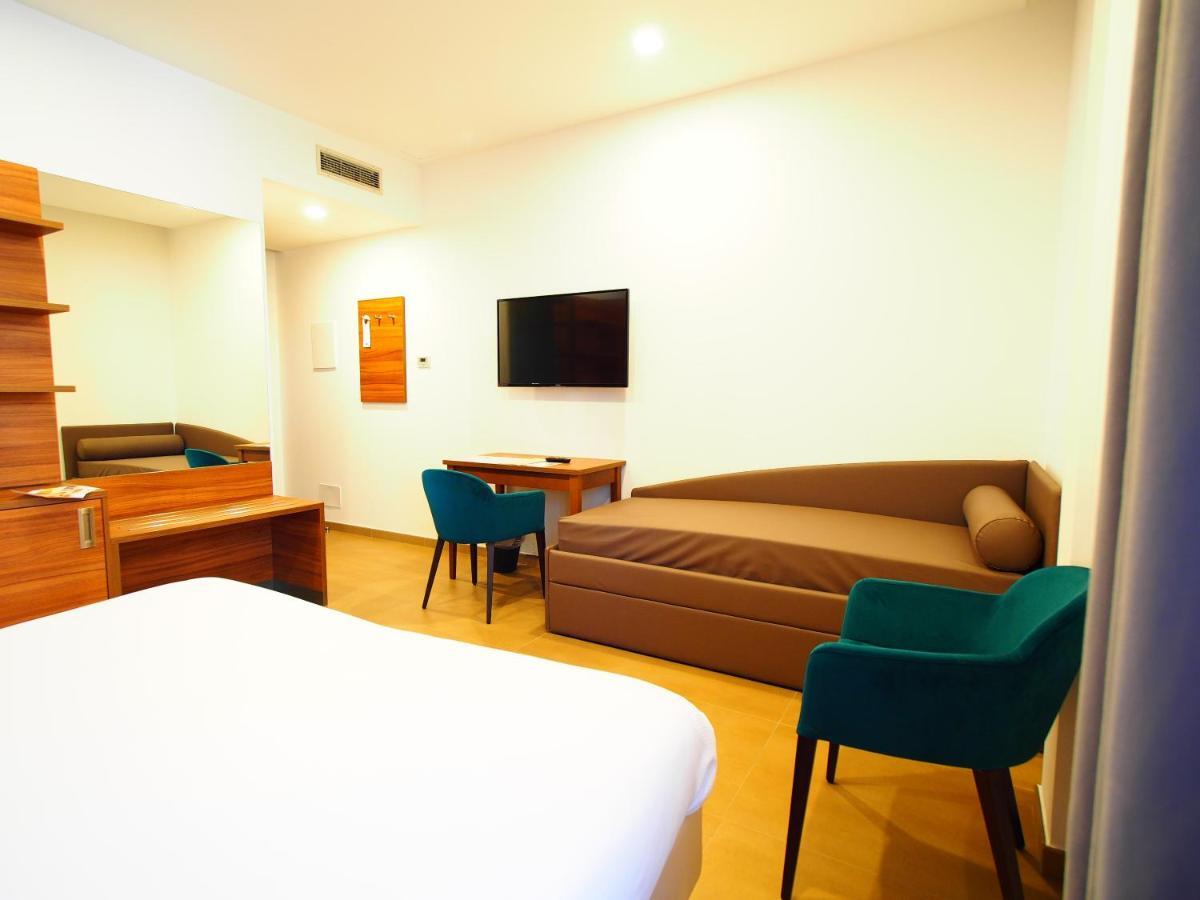 Kolping Hotel Casa Domitilla — Foto 1